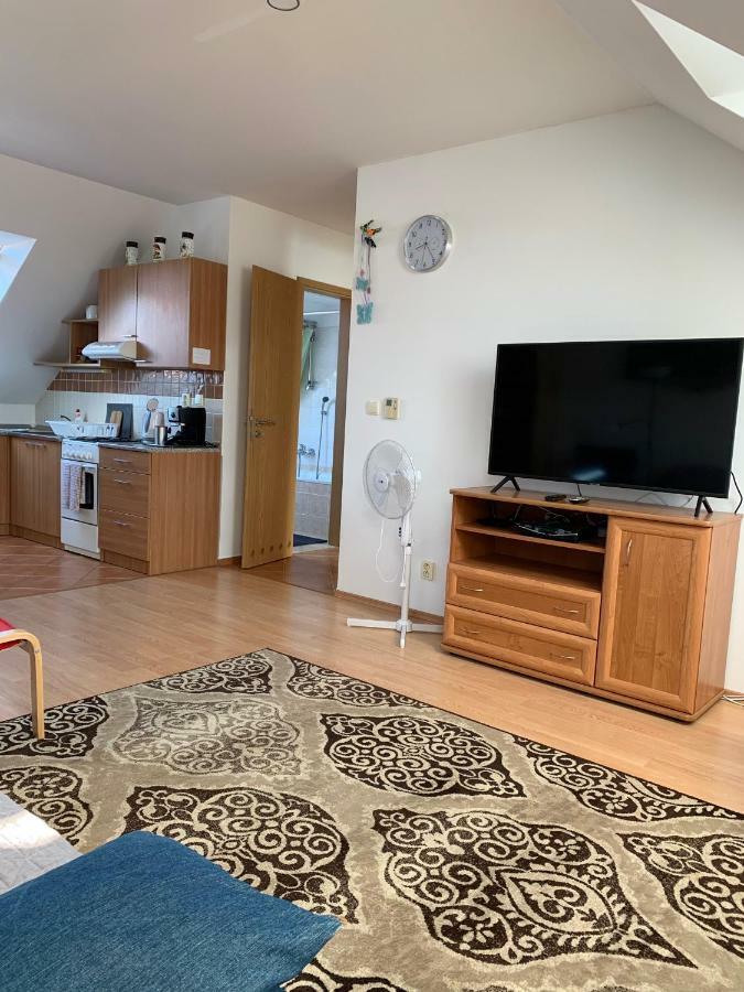 Apartment Biely Kostol Eksteriør billede